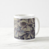 Mug Hydrangea - Élégance Silencieuse (Devant droit)