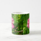 Mug Hydrangia Fleurs roses avec Feuilles verts (Centre)