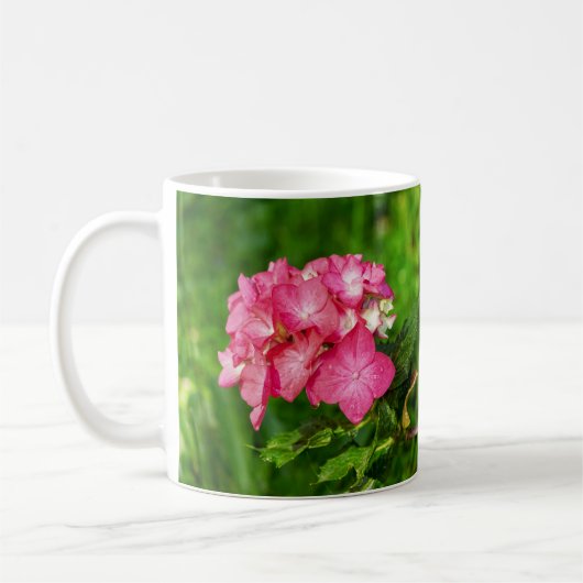Mug Hydrangia Fleurs roses avec Feuilles verts (Gauche)