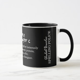 Mug I devant la police d'orthographe d'E personnalisé