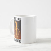 Mug I Don't Like This Rock Funny Marcus The Worm Meme  (Devant gauche)