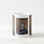 Mug I Justinian, mosaïques A de choeur de San Vitale (Centre)