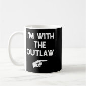 Mug I’m With The Outlaw Funny Halloween Matching Costu (Gauche)