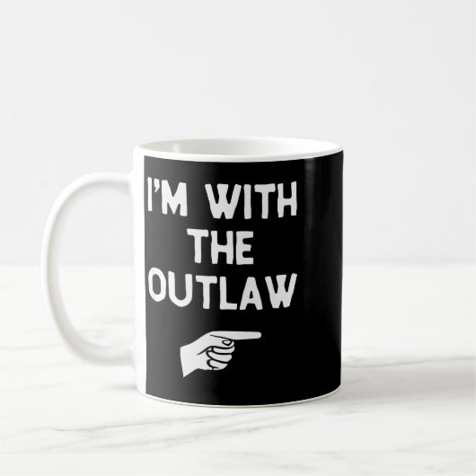Mug I’m With The Outlaw Funny Halloween Matching Costu (Gauche)
