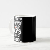 Mug I Survived 67 Days Of School Dabbing Dalmatian Dog (Devant gauche)