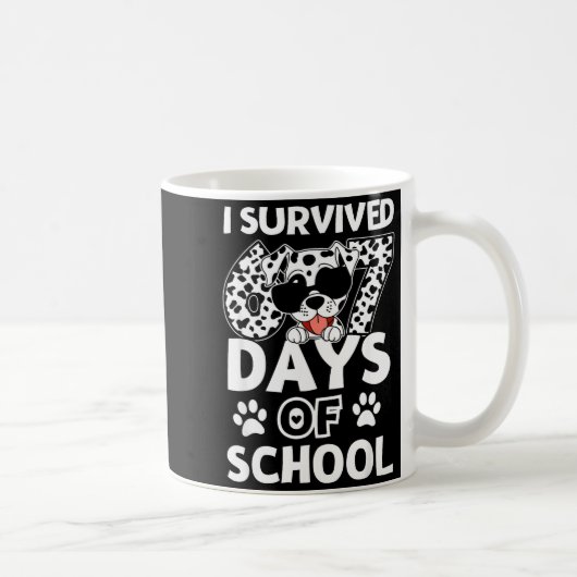 Mug I Survived 67 Days Of School Dabbing Dalmatian Dog (Droite)