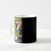 Mug I Survived 67 Days Of School Funny 67 Baseball Sli (Devant gauche)
