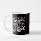 Mug I Survived 67 Days Of School Funny 67 Teachers Stu (Gauche)