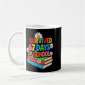 Mug I Survived 67 Days Of School Funny 67 Teachers Stu (Gauche)