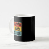 Mug I Survived 67 Days Of School Retro 67 Teachers Stu (Devant gauche)