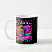 Mug I Survived 67 Days Of School Teacher Student Six S (Gauche)