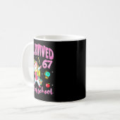 Mug I Survived 67 Days Of School Unicorn Dabbing Teach (Devant gauche)
