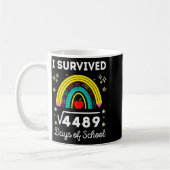 Mug I Survived 67 Square Root Days Of School Funny Mem (Gauche)