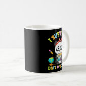 Mug I Survived Six Seven Days Of School Cute Panda Stu (Devant droit)