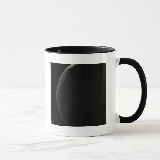 Mug Iapetus de la lune de Saturne (Droite)