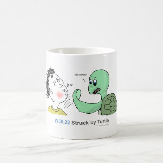 Mug ICD-10 : W59.22 frappé par la tortue