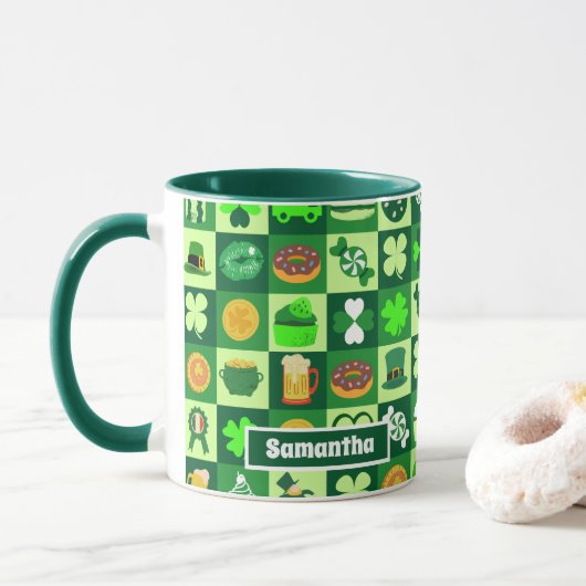 Mug Icônes de la Saint-Patrick Motif sans couture (Avec donut)