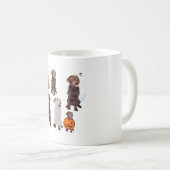 Mug Il est pour Halloween Labrador Dog (Devant droit)
