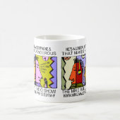 Mug IL est UN LIBÉRAL AVEC UN MICROPHONE (Centre)