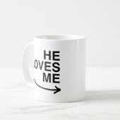 Mug Il m'aime .png (droit) (Devant gauche)
