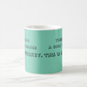 Mug Il y a des chances fortes que c'est whiskey (Centre)