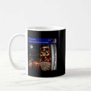Mug Il y a du mouvement devant la porte Tung Tung Tung