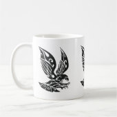 Mug Illustration de l'aigle tribal noir (Gauche)