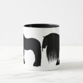 Mug Illustration personnalisée du cheval friésien (Centre)