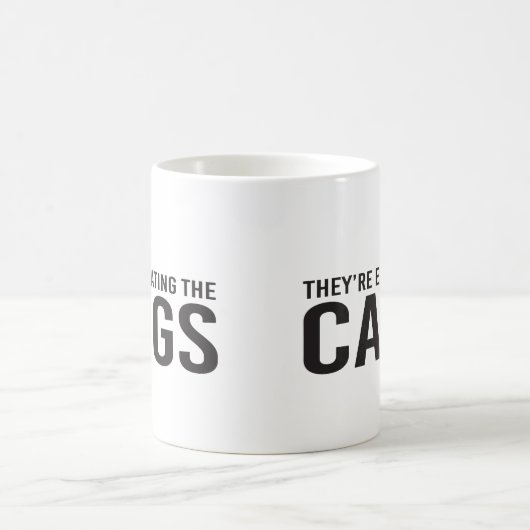 Mug Ils mangent les chiens, ils mangent les chats (Centre)