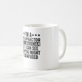 Mug I'm A Chiropractor Not A Magician Funny (Devant droit)