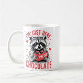 Mug I'm Just Here For The Chocolate Funny Raccoon Vale (Gauche)