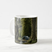 Mug Immense Bigfoot assis dans les Bois (Devant gauche)