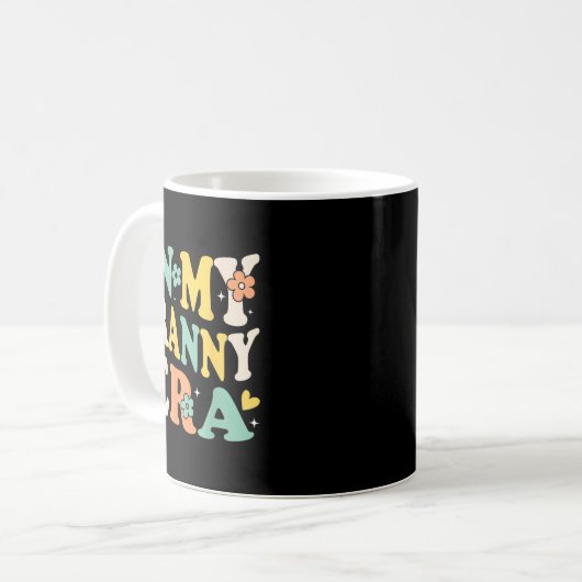 Mug In My Granny Era Funny Sarcastic Groovy Retro Moth (Devant gauche)