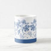 Mug Indigo bleu personnalisé sur la boue florale blanc (Centre)