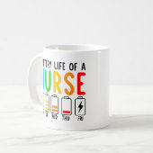 Mug Infirmière amusante - Batterie vie d'une infirmièr (Devant gauche)