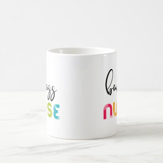 Mug Infirmière Badass (Centre)