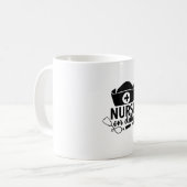 Mug Infirmière-cadeau en service (Devant gauche)