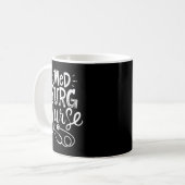 Mug Infirmière chirurgicale Médicale Médecine Surg Nur (Devant gauche)