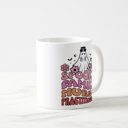Mug Infirmière de famille éffrayante Praticienne Femme (Devant droit)