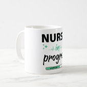 Mug Infirmière en cours (Devant gauche)