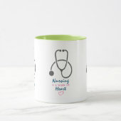 Mug Infirmière est une oeuvre de Heart Saying avec Ste (Centre)