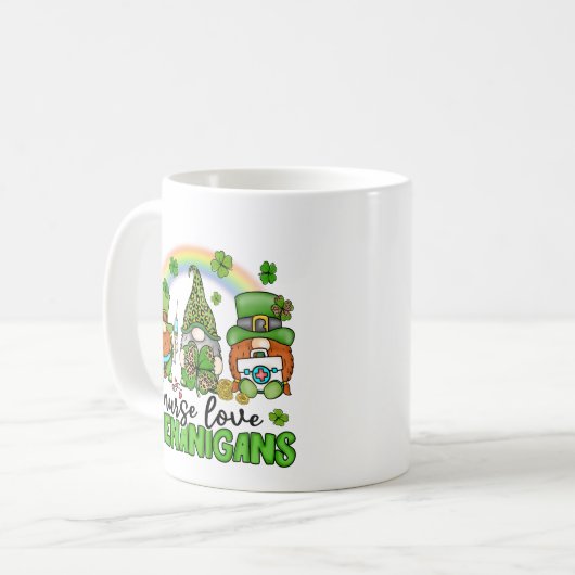 Mug Infirmière Love Shenanigans St. Patrick's (Devant gauche)