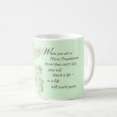 Mug Infirmière praticien Touch Vies Fleur sauvage (Devant droit)