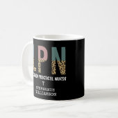 Mug Infirmière pratique autorisée LPN personnalisée (Devant gauche)