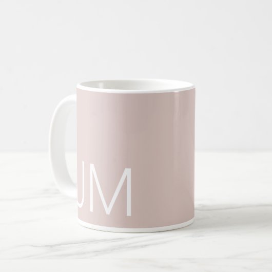 Mug Initiales monogrammes surdimensionnées rose (Devant gauche)