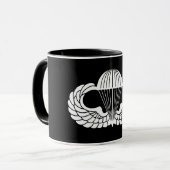 Mug insigne de parachutiste (Devant gauche)