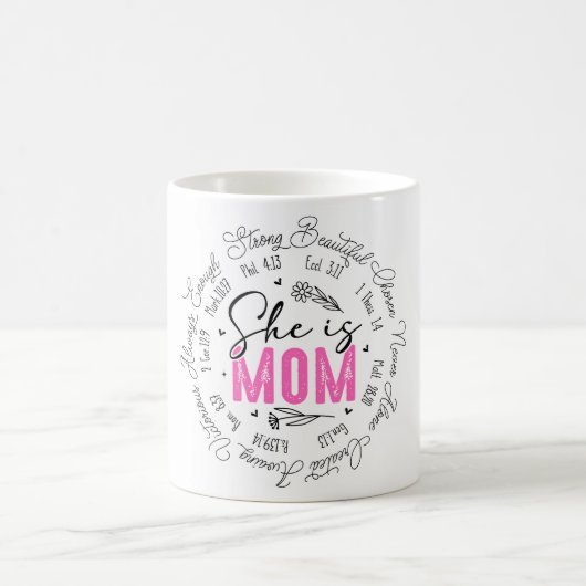 Mug Inspirationnelle Elle Est Maman Aimée (Centre)