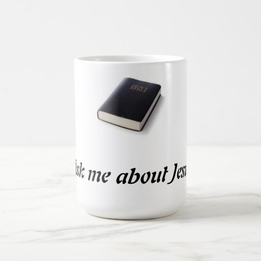 Mug Interrogez-moi au sujet de Jésus avec la bible (Centre)