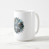 Mug Intricate Frozen Evergreen T-Shirt (Devant droit)