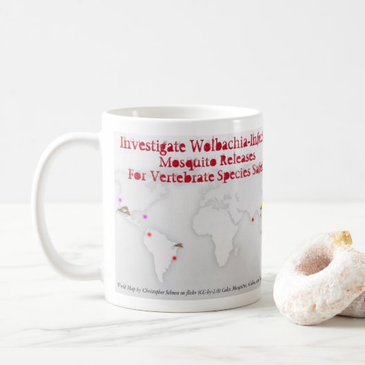 Mug Investir Wolbachia maintenant par RoseWrites (Avec donut)